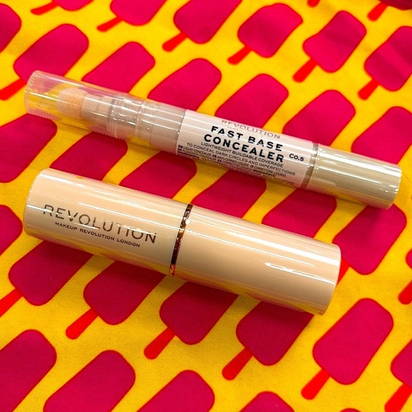 Brand New Revolution Fast Base Stick Foundation F7 & Undereye Concealer Pen C0.5 - Picture 10 of 10